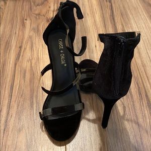 CHASE + CHLOE ANKLE STRAP SANDALS SIZE 8.5